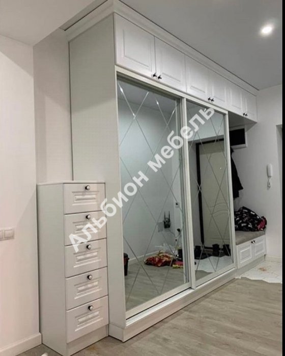 Шкаф купе Манджера